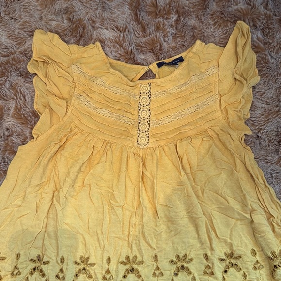 American Eagle Charming Yellow mustard Women top with Embroidered Details size M - Picture 4 of 11